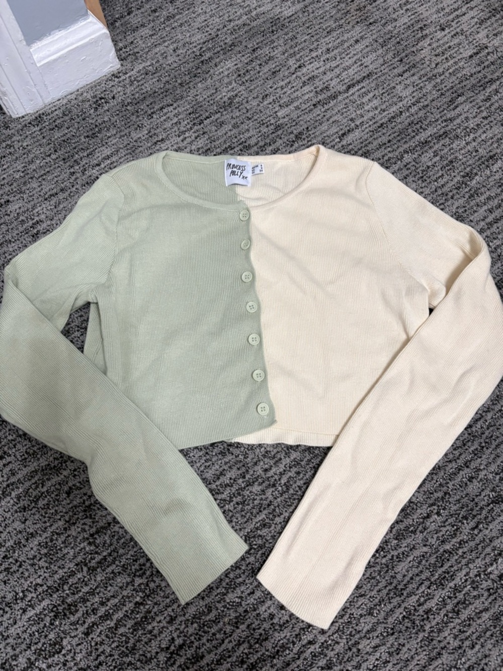 Princess Polly Two-Tone Cropped Knit Cardigan in Sage & Cream - Picture 6 of 6